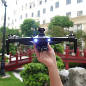 Flycam M218 Fullbox trên tay