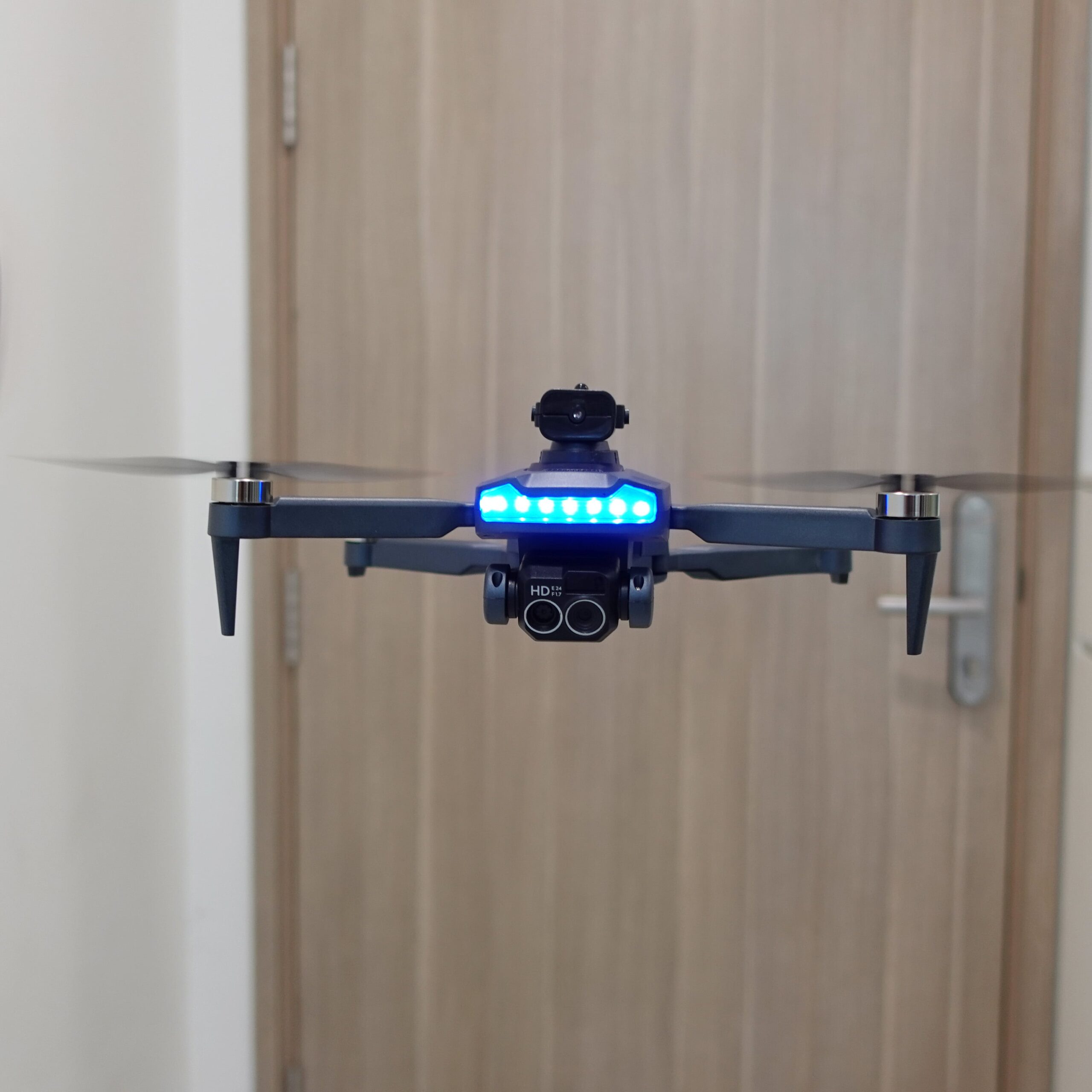 Flycam P15 Pro bay ổn định