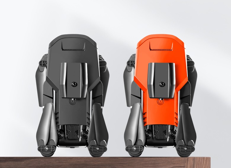 Flycam E100 cam den