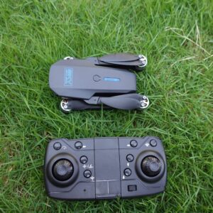Flycam E88 Max 2023 Chính Hãng voi diu khien