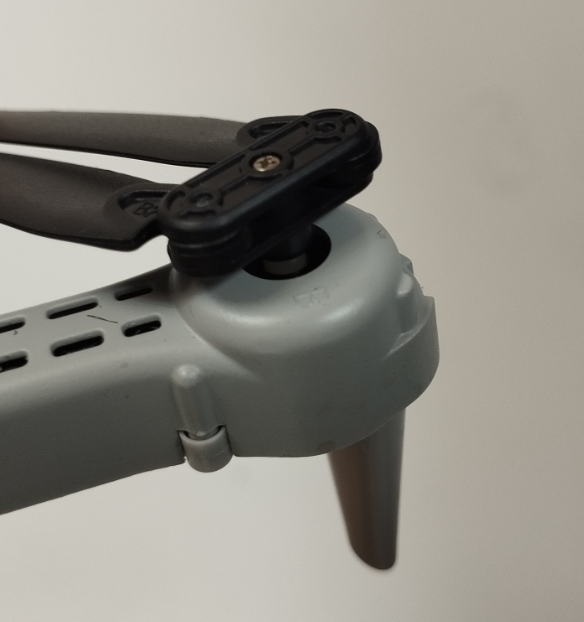 Phân Biệt Flycam Động Cơ Chổi Than Và Không Chổi Than 12 Flycam động cơ chổi than