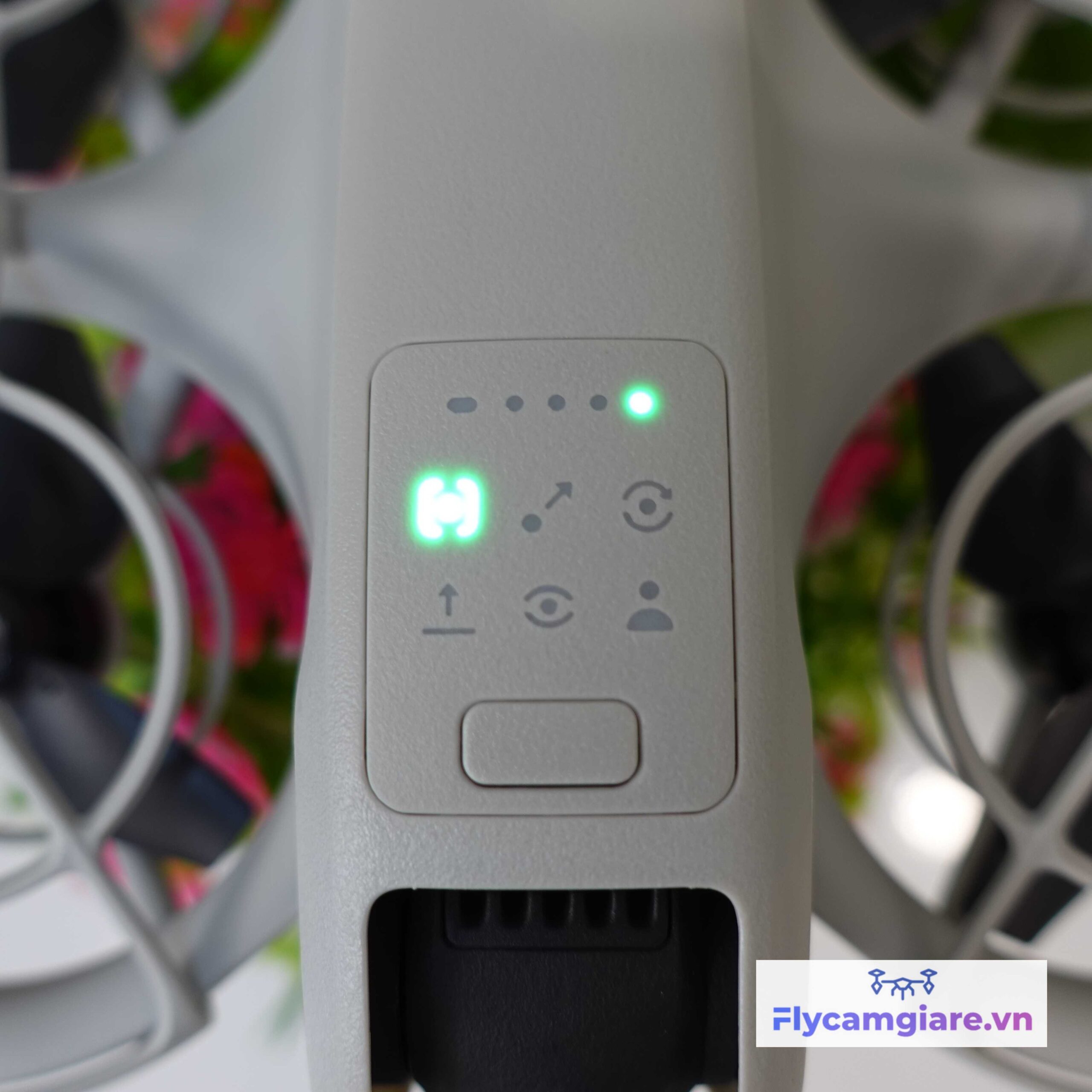 Flycam DJI NEO Fullbox 65 DJI NEO bảng Điều Khiển