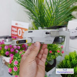 Flycam DJI Mini 2 JP ben phai